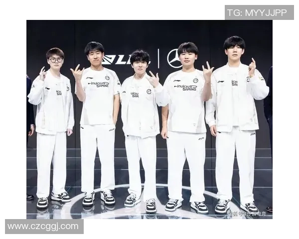 IG战队比赛经验引发热议玩家表现与战术选择成焦点讨论